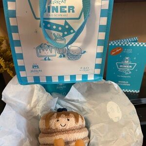 Jellycat Diner Exclusive Pancake Bundle